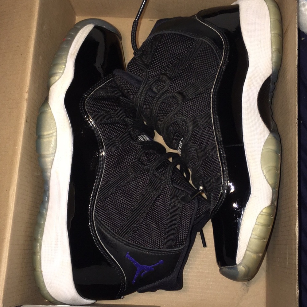 Jordan 11’s Space Jam